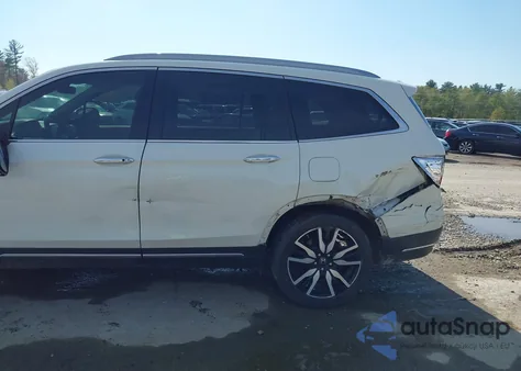 2019 Honda Pilot Touring из США, поврежденный, VIN 5FNYF5H90KB005916